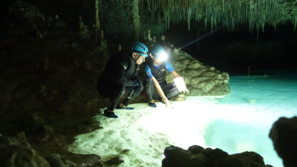 Anthony Melchiorri - Extreme Hotels - Rio Secreto